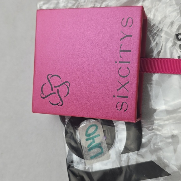 NWOT Sixcitys 4CT Synthetic Moissanite Ring Multiple Size Engagement Ring Travel - Picture 7 of 7